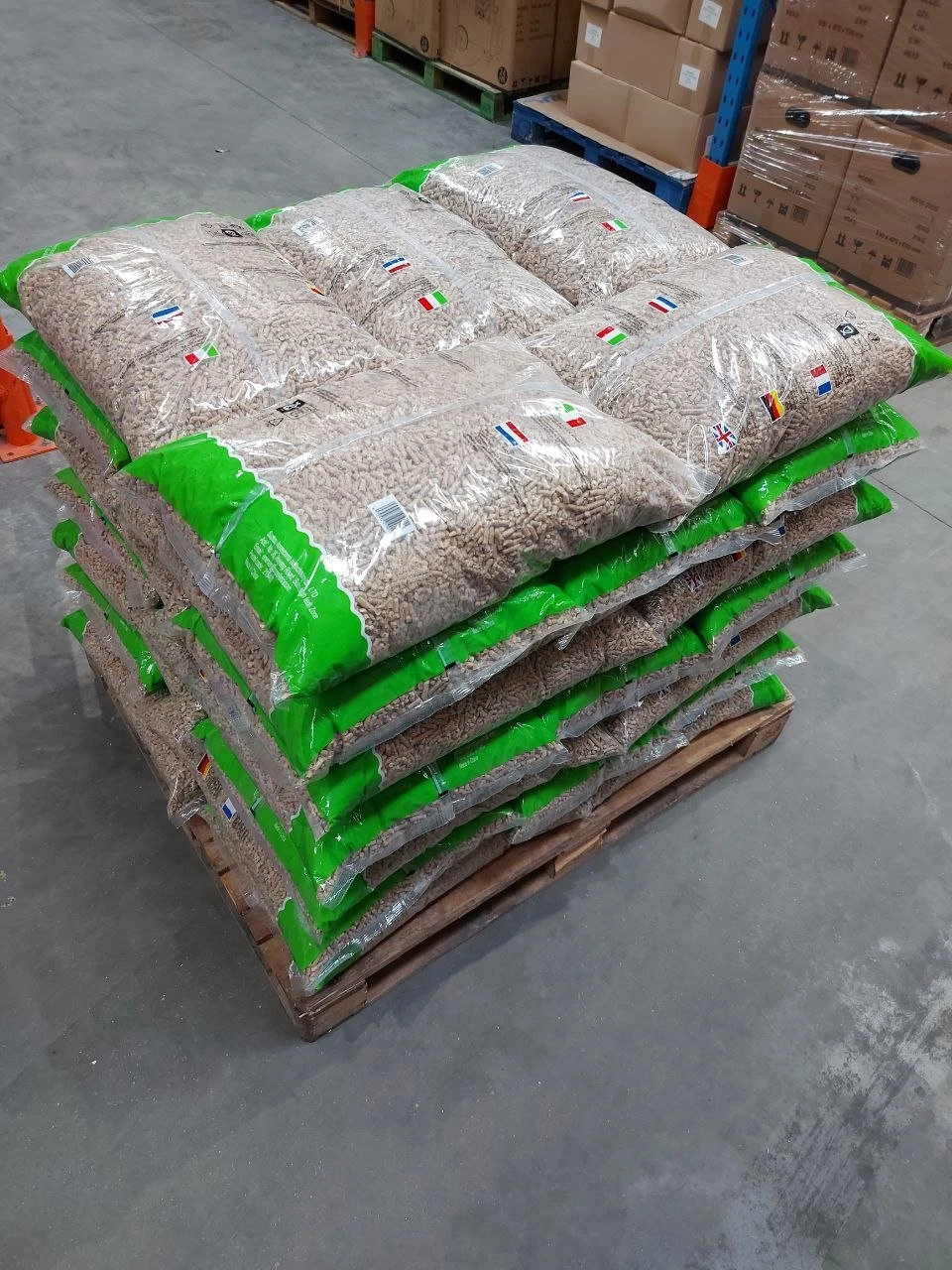 Half Pallet of ENPlus A1 Pellets for Biomass / Pizza Oven (525KG) - Image 2